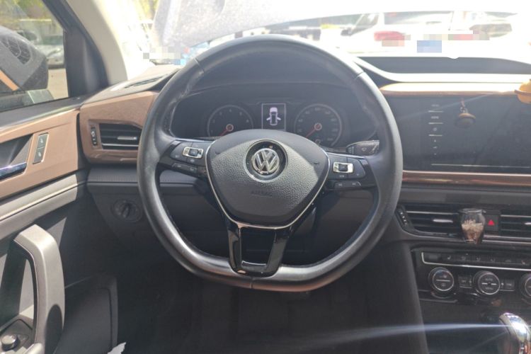 Used Volkswagen Tharu 2020 280TSI Two-Wheel Drive Luxury Plus Version China VI Standard