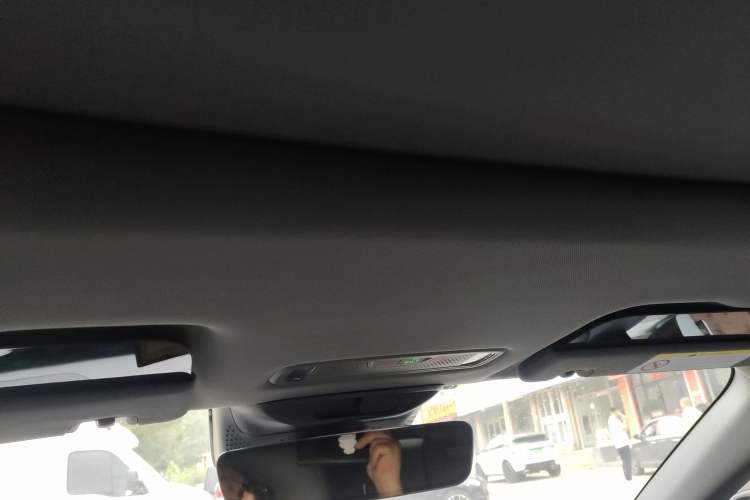 Used Lynk & Co 07 2024 EM-P 126 Long-Range Ultra
