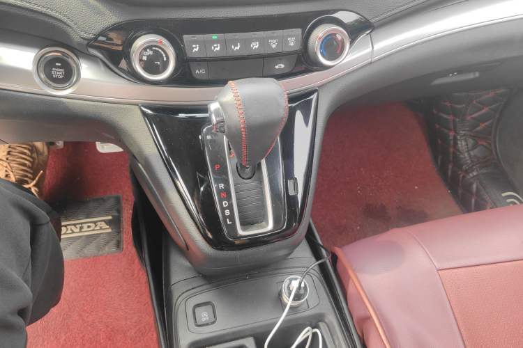 Used Honda CR-V 2016 2.0L two-wheel drive Urban Edition