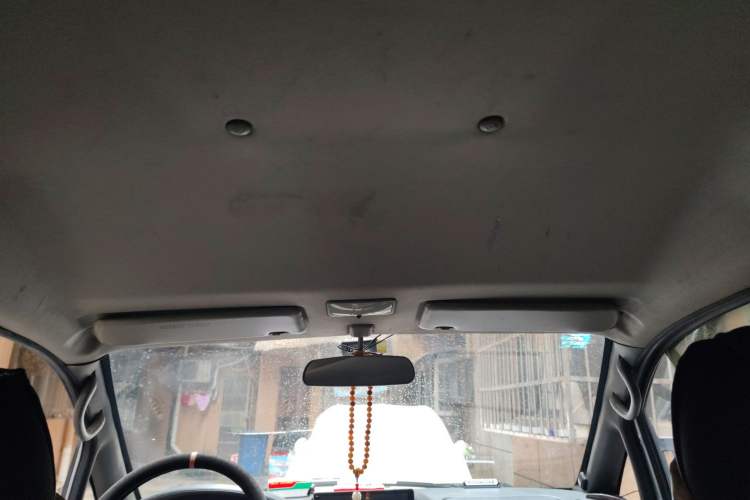 Used Dongfeng Shuaike 2013 Facelift 1.6L Manual Practical 7-Seater China V Standard