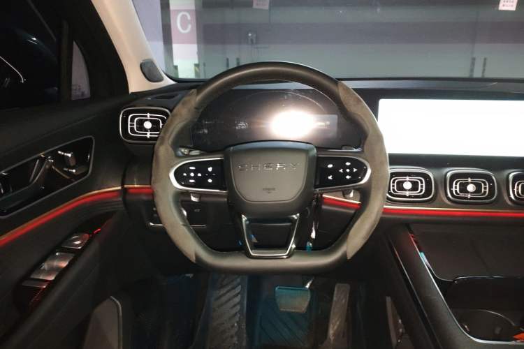 Used Chery Tiggo 9 2023 2.0T Dual-Clutch Two-Wheel Drive Luxury Edition 5 Seats