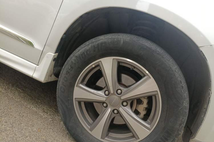 Used Haval H6 2016 Upgraded Model 1.5T Automatic Two-Wheel Drive Elite Version
