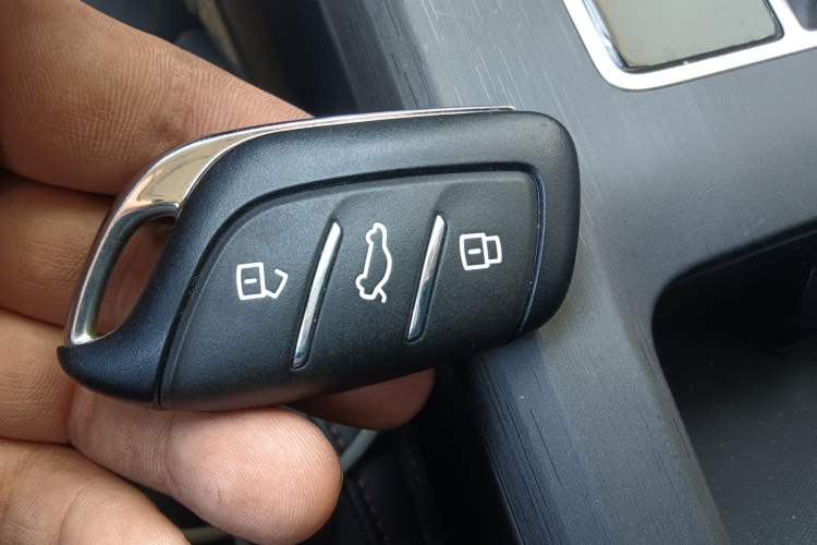 Used Roewe i5 2023 1.5L CVT Flagship Edition