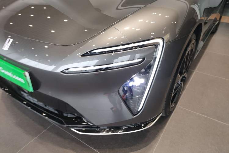 Used Avatr 06 2025 Ultra Pure Electric Edition