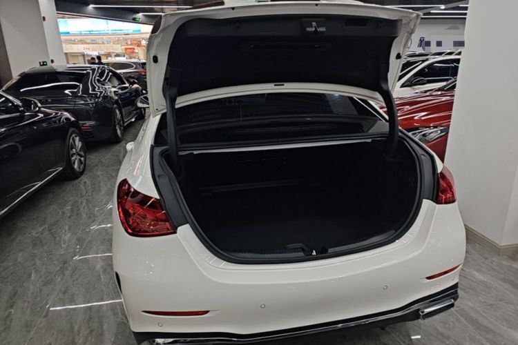 Used Mercedes-Benz C-Class 2023 Second Facelift C 260 L Sport Edition Trunk