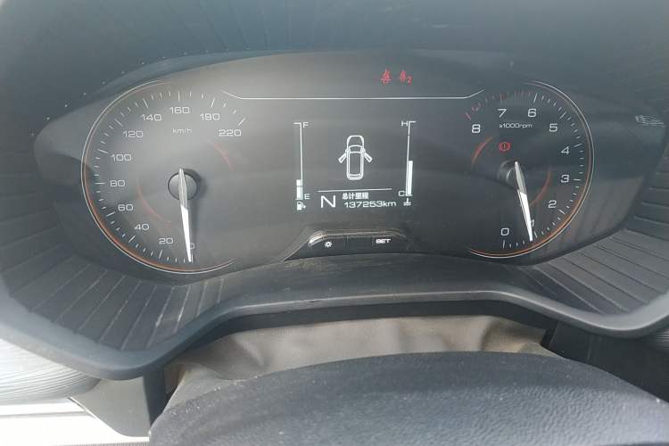 Used Wuling Jiachen 2022 1.5L Manual Comfort Edition
