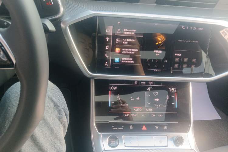 Used Audi A6L 2024 45 TFSI Prestige Dynamic Edition Audio And AC Panel