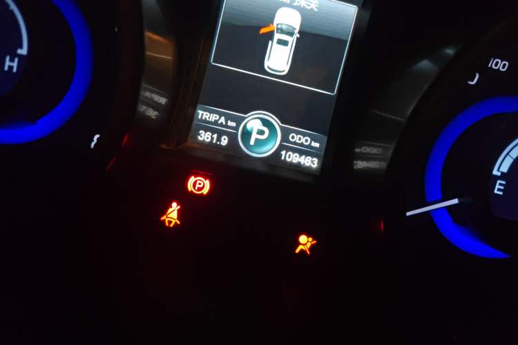 Used CHANGAN CS75 2015 1.8T Automatic 4x4 Elite Model China V Standard
