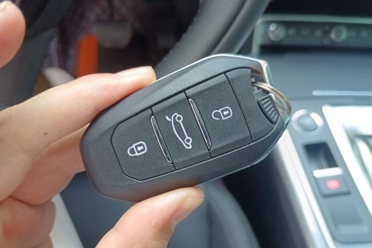 Used Citroen C6 2022 400THP Co-Creation Edition