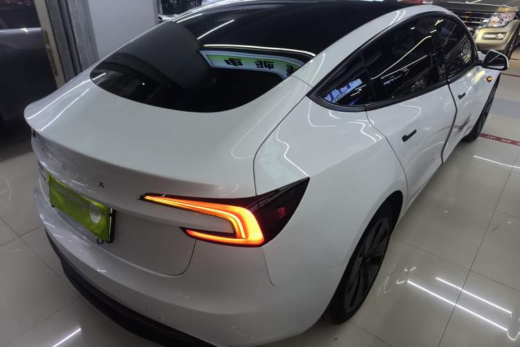 Used Tesla Model 3 2023 Rear-Wheel-Drive Version
