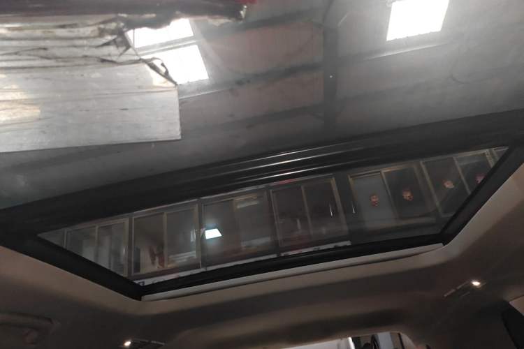 Used GAC Trumpchi GS8 2017 320T Two-Wheel Drive Luxury Smart Connectivity Version (7 Seats)