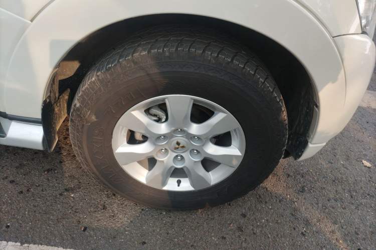 Used Mitsubishi Pajero 2020 3.0L Automatic Standard Edition
