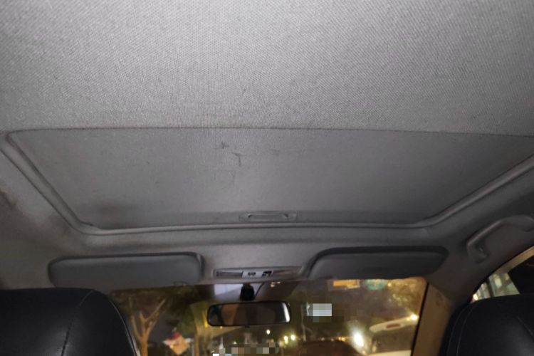 Used Soueast V5 Lingzhi 2015 Plus 1.5L Manual ZhiZun Version
