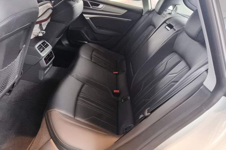 Used Audi A7 2024 45 TFSI Prestige Edition
