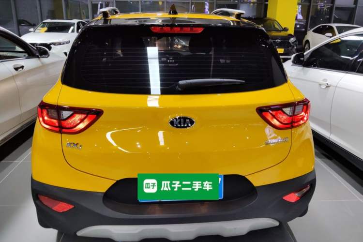 Used Kia kx1 Stonic 2021 1.4L CVT Fun & Sunroof Model
