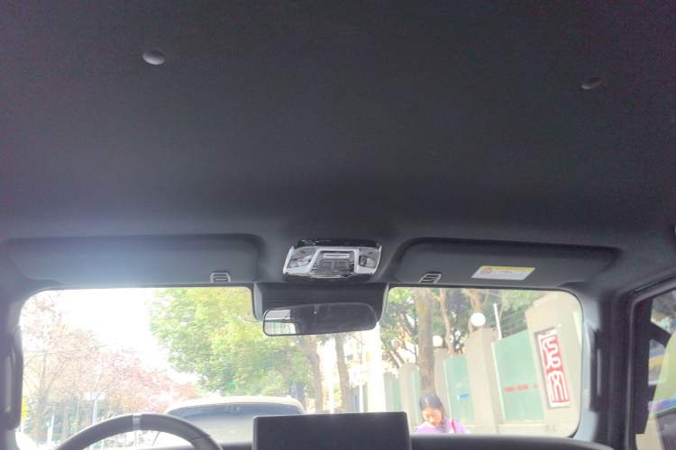 Used 212 T01 2024 2.0T Mechanic