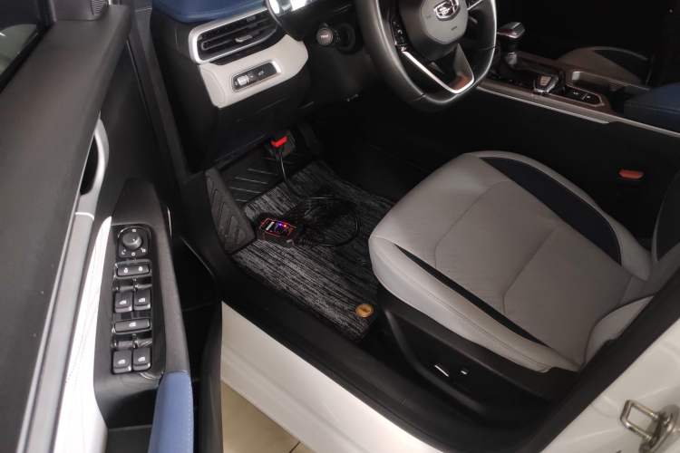 Used Geely Auto Emgrand 2022 4th Generation 1.5L CVT Flagship Model Driver Seat