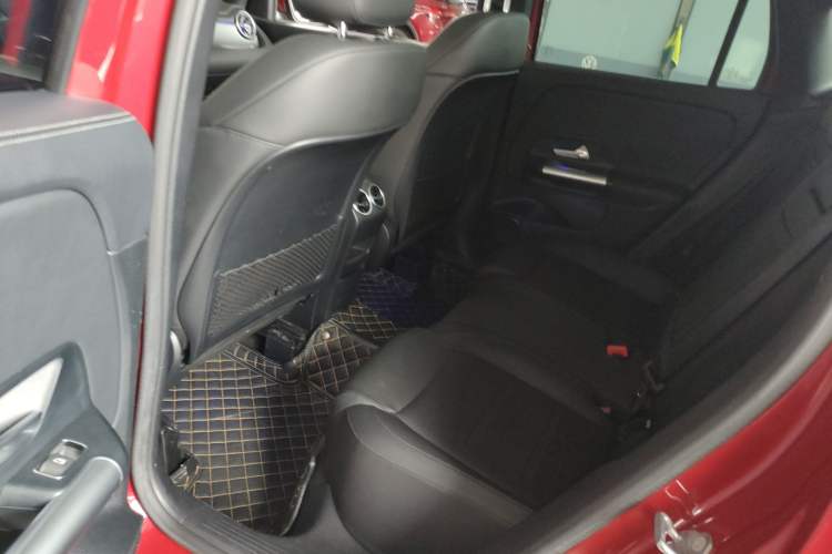 Used Mercedes-Benz GLA 2020 GLA 200 Left Rear Seat