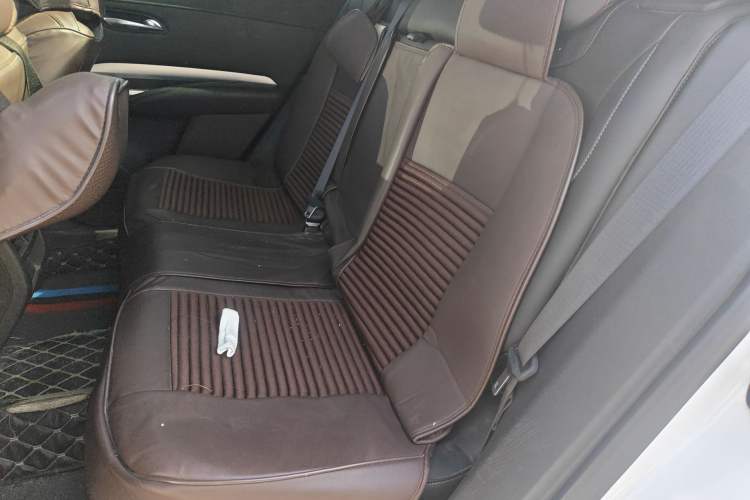 Used Cadillac XT4 2021 28T Two-Wheel Drive Luxury Version
