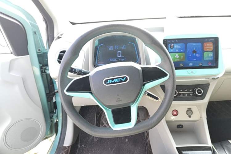 Used JMEV Xiao Qilin 2023 Joyful Edition 201km Comfort Model
