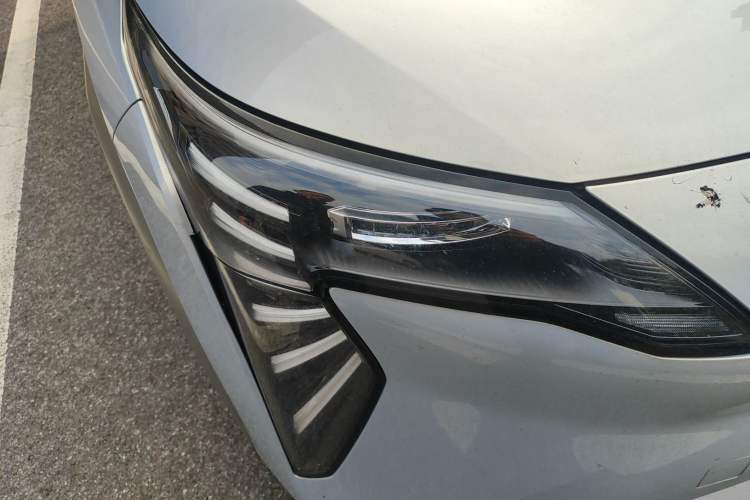 Used AION Y 2024 Younger Right Front Headlight