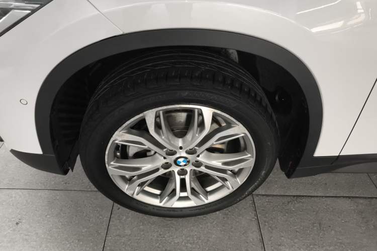 Used BMW X1 2019 sDrive20Li Leading Model
