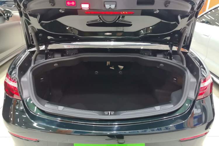 Used Mercedes-Benz E-Class 2023 E 260 Convertible Coupe