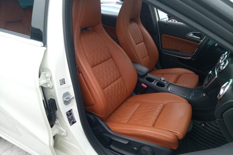 Used Mercedes-Benz A-Class 2016 A 200 Fashion Model