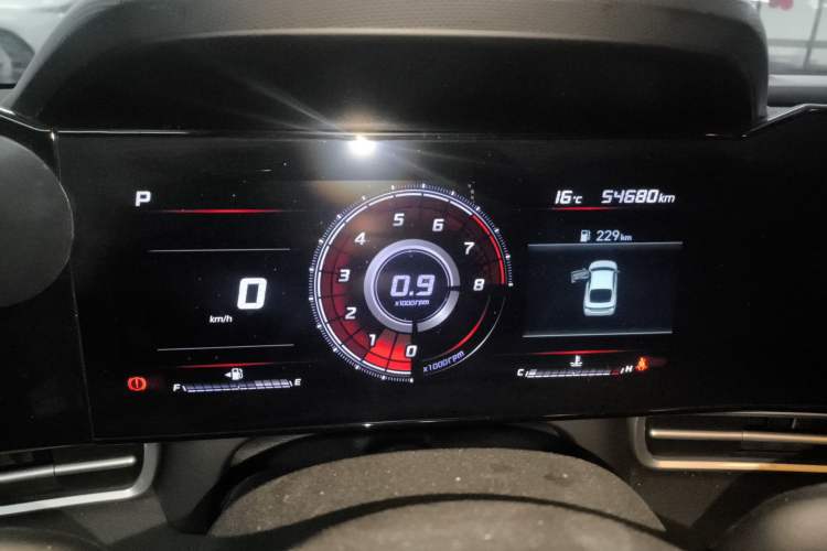 Used Hyundai Elantra 2021 1.5L CVT LUX Prestige Edition