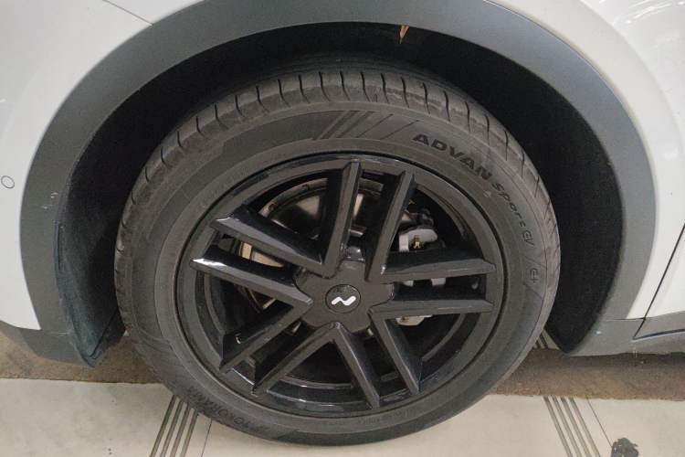 Used ONVO L60 2024 60 kWh Rear-Drive Version
