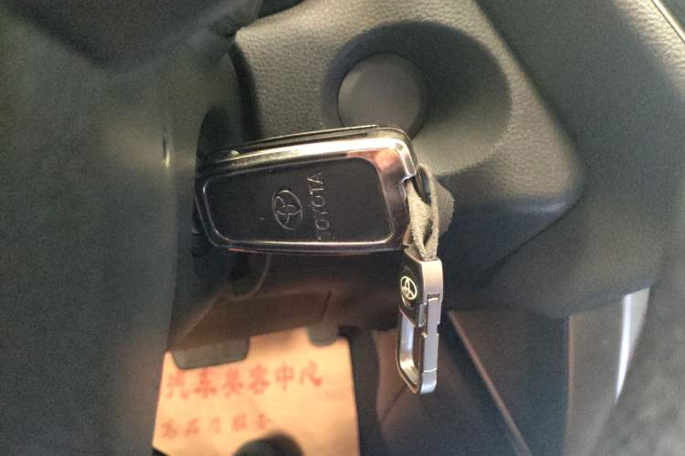 Used Toyota FRONTLANDER 2023 2.0L CVT Elite Edition
