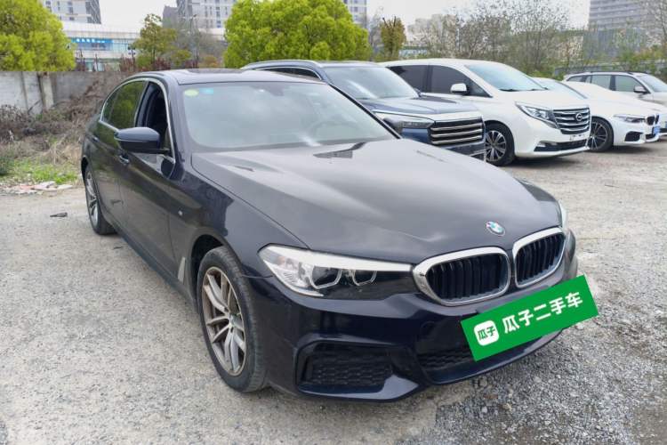 Used BMW 5 Series 2020 525Li M Sport Package Front Right 45 Deg