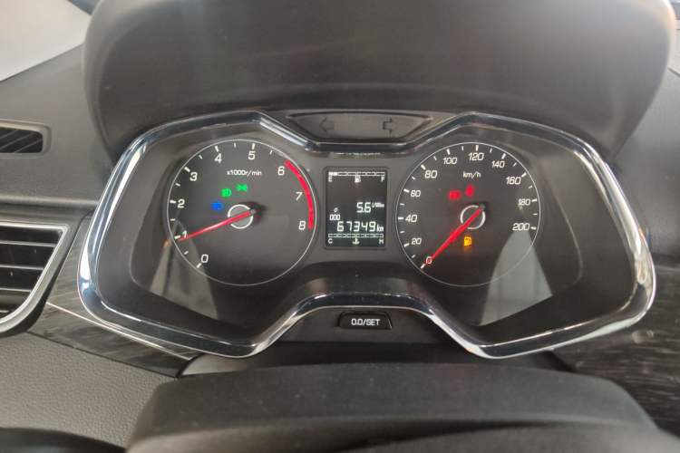 Used Baojun 310 2016 1.2L Manual Luxury Model