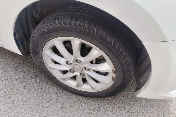 Used CHANGAN Alsvin V7 2015 1.6L Automatic Enjoyment Model China IV Standard
