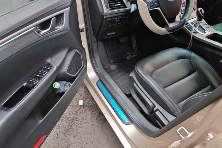 Used Geely Auto Emgrand GL 2018 1.8L DCT Elite Smart Connectivity Version