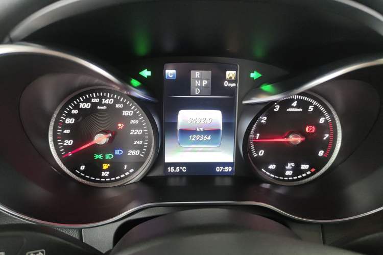 Used Mercedes-Benz GLC 2016 GLC 260 4MATIC Dynamic Edition Instrument Cluster