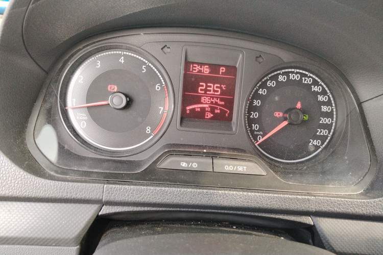 Used Volkswagen Jetta 2017 1.5L Automatic Fashion Model