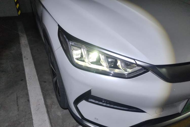 Used BYD Song PLUS New Energy 2021 EV Flagship Model Right Front Headlight