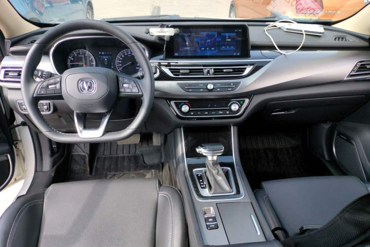 Used CHANGAN Ruicheng CC 2021 Blue Whale Edition 1.5T DCT Luxury Model
