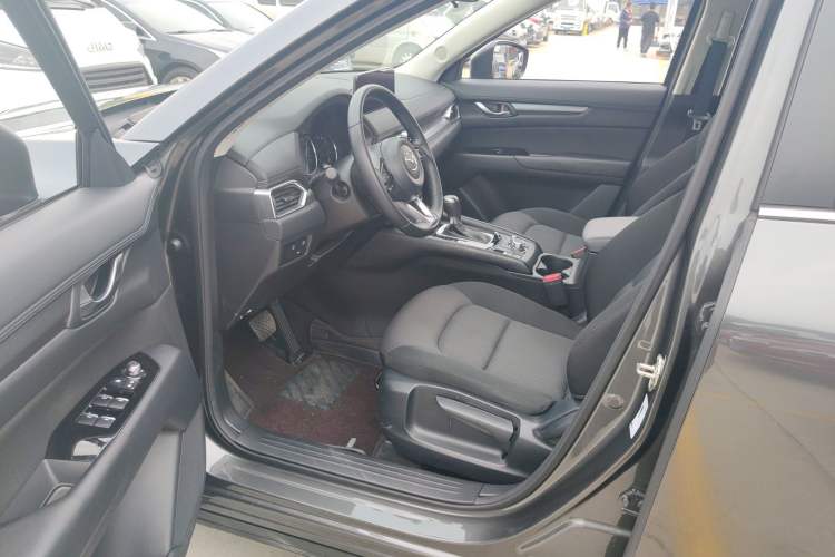 Used Mazda CX-5 2024 2.0L Automatic Two-Wheel Drive ZhiShang Version