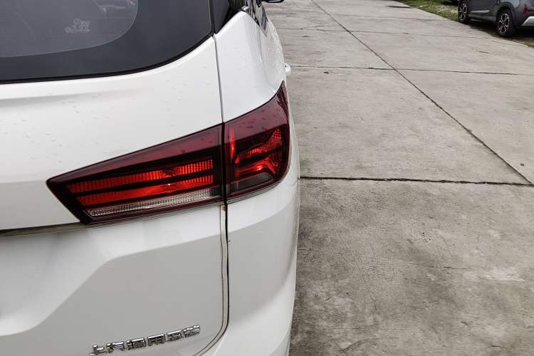 Used Baojun 360 2019 1.5L CVT Elite Version China VI
