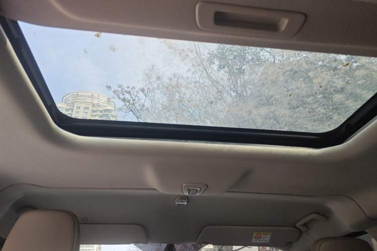 Used Ford Tourneo Custom 2017 2.0T Automatic Elite Version
