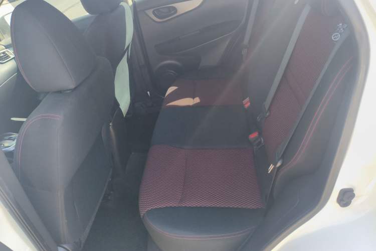 Used Nissan Qashqai 2017 1.2T CVT Fashion Edition
