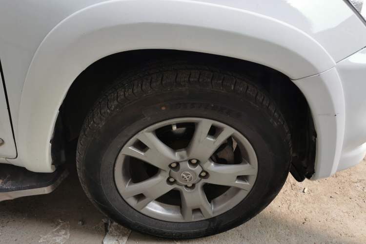 Used Toyota RAV4 2013 Special Edition 2.0L Automatic Classic