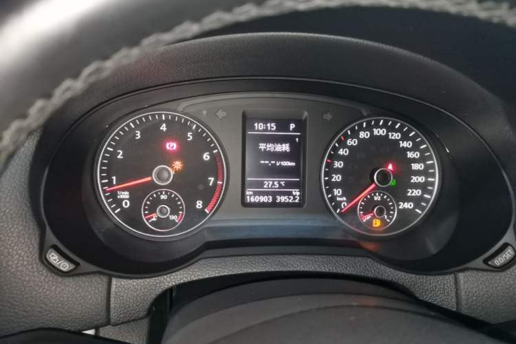 Used Volkswagen Sharan 2013 1.8TSI Standard Model
