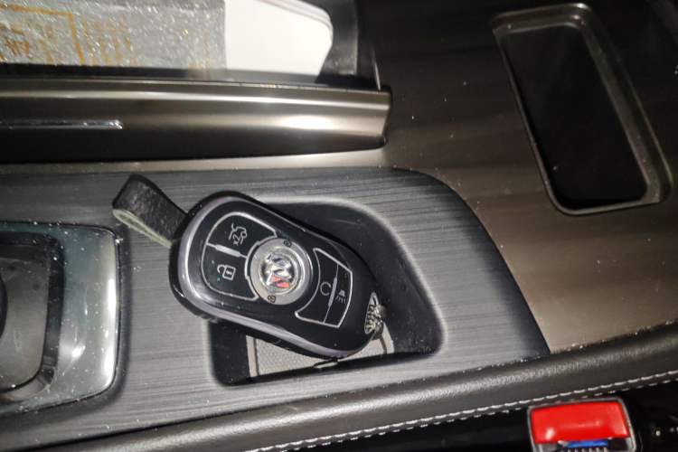 Used Buick LaCrosse 2022 652T Luxury Version