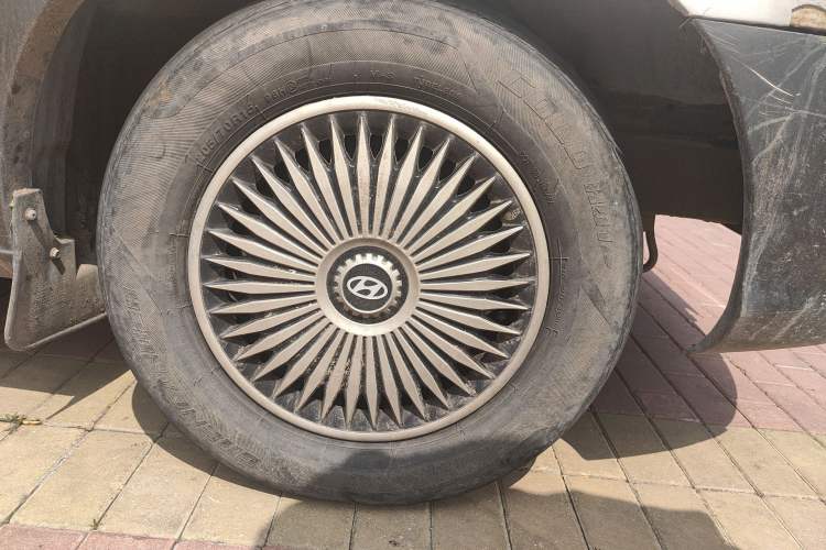 Used JAC Group Refine 2012 1.9T Shuttle Diesel Comfort Version HFC4DB1-2C