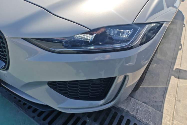 Used Jaguar XEL 2025 2.0T 250 PS R-DYNAMIC 90th Anniversary Edition
