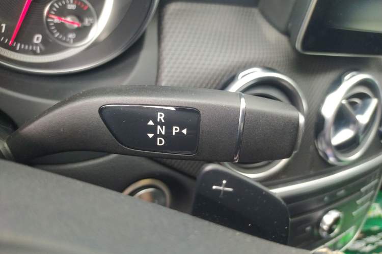 Used Mercedes-Benz GLA 2017 GLA 200 Fashion Model