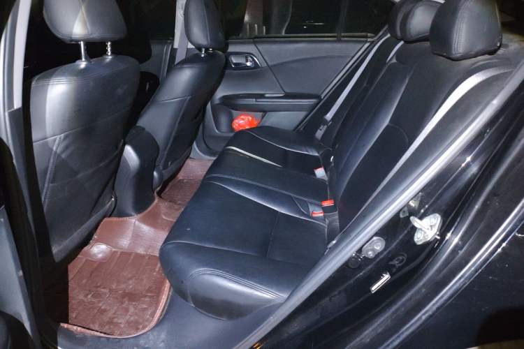 Used Honda Accord 2016 2.0L Comfort Edition
